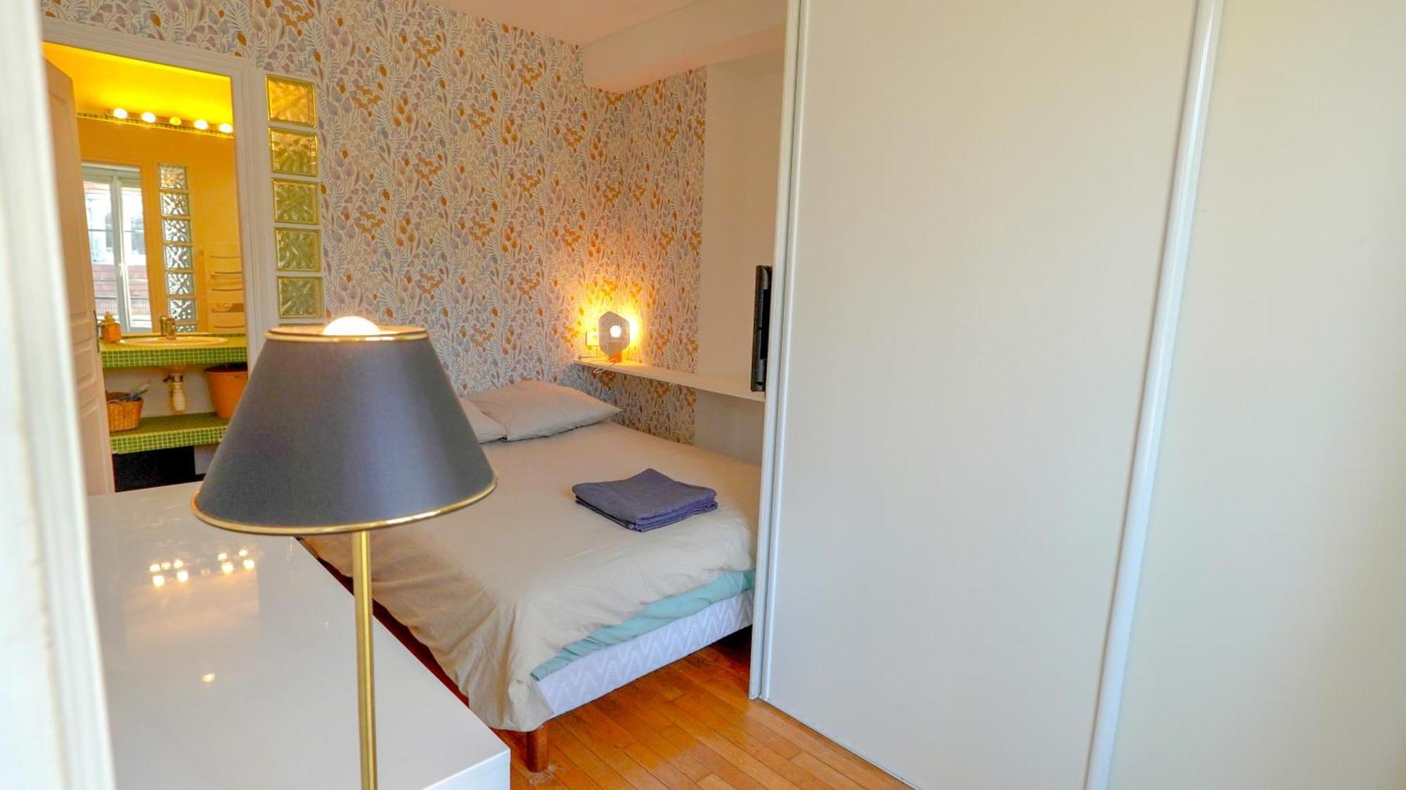 Апартаменты New Sunny Flat Near Montorgeuil Париж Экстерьер фото